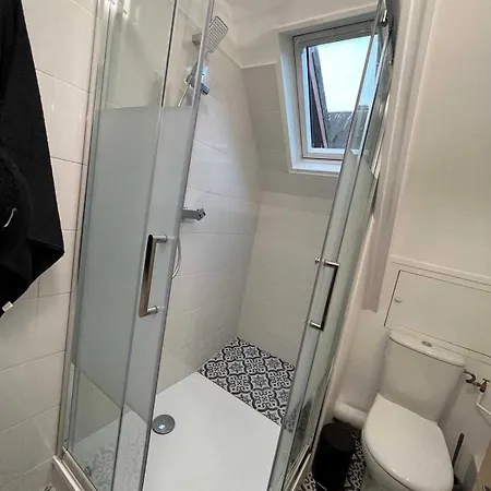 Charming 1br 6p - דירה *